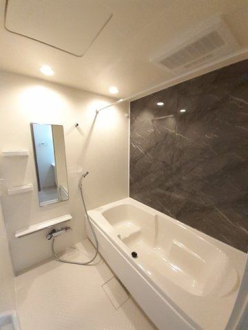 バス・シャワールーム　日々の疲れを癒すお風呂付です