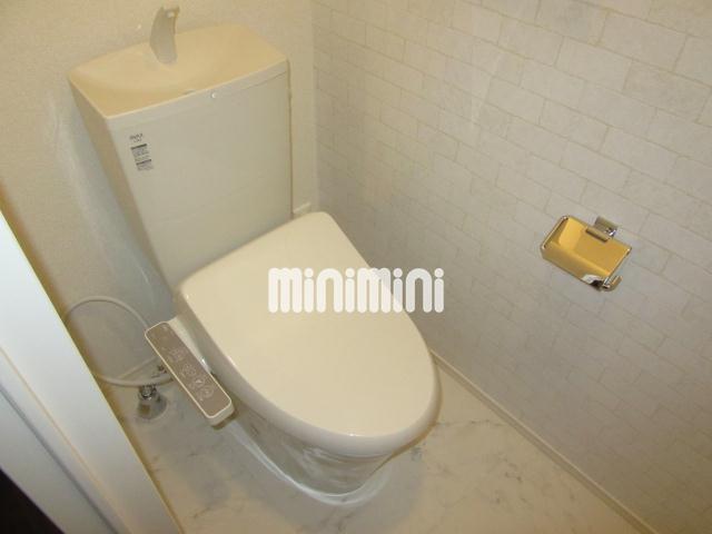 トイレ　温水洗浄便座のトイレです