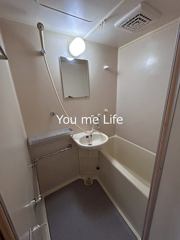 バス・シャワールーム　別部屋参考写真