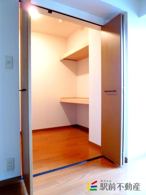 収納　ウォークインクローゼット