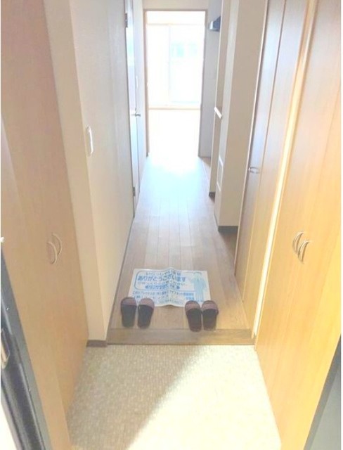 玄関　別部屋同仕様