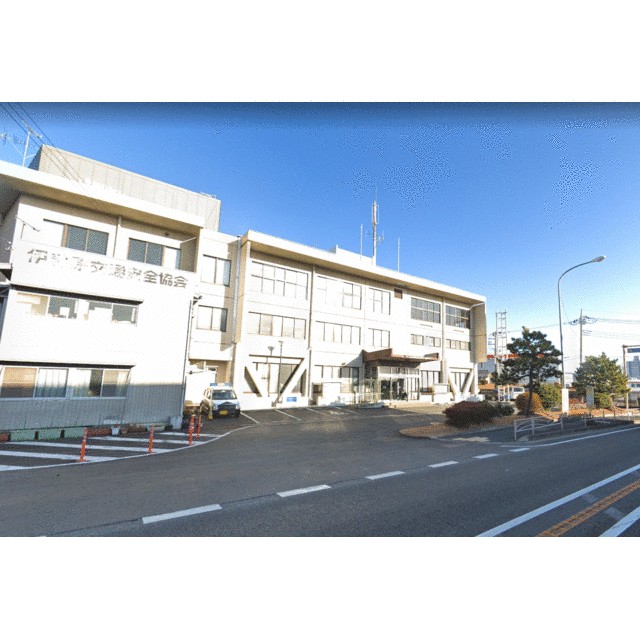 警察署・交番　伊勢原警察署（警察署・交番）まで192m