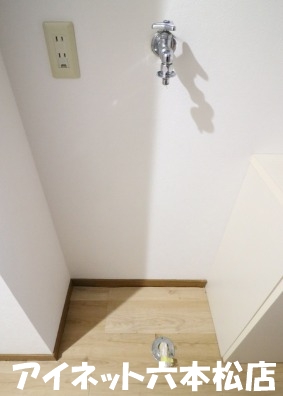 その他　洗濯機は室内に置くことが出来ます。