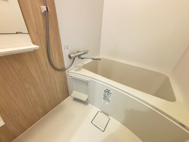 バス・シャワールーム　詳細は、RISUMO江坂本店までお問合せください♪