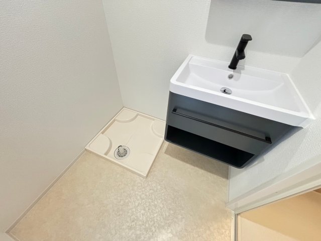 洗面設備　詳細は、RISUMO江坂本店までお問合せください♪