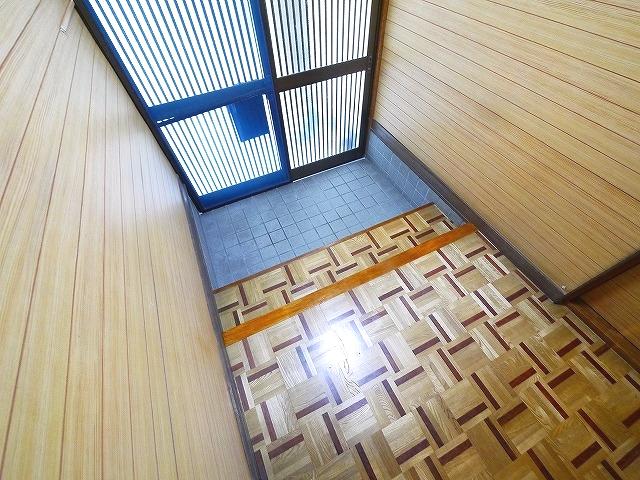 玄関　明るい玄関です