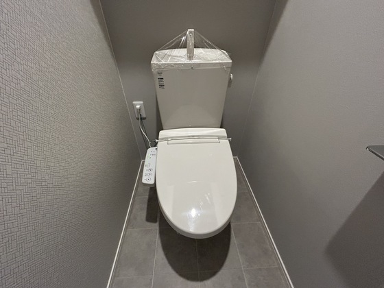 トイレ　※別部屋の写真です