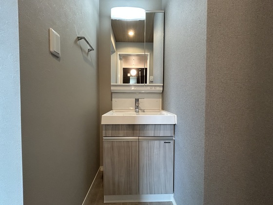 洗面設備　※別部屋の写真です