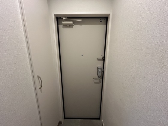 玄関　※別部屋の写真です