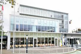 図書館　ルミエール（図書館）まで789m