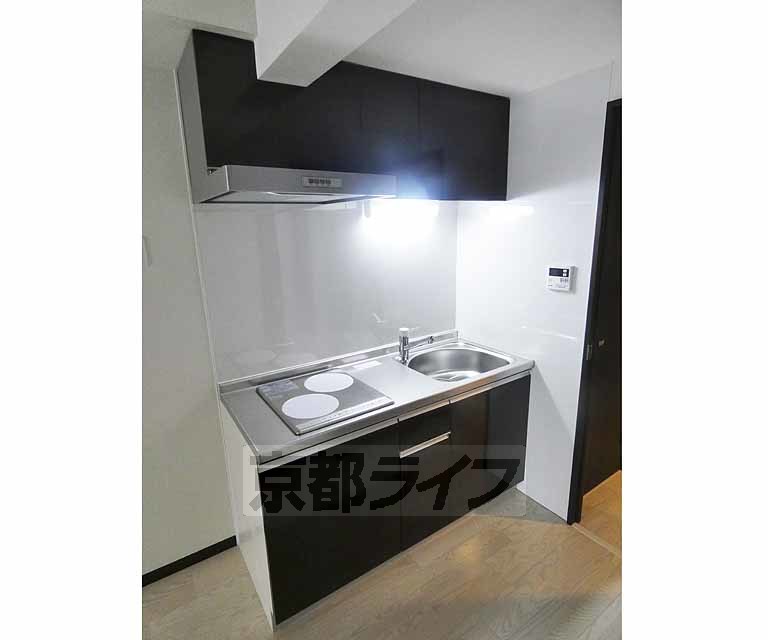 キッチン　２口ＩＨコンロ付です！