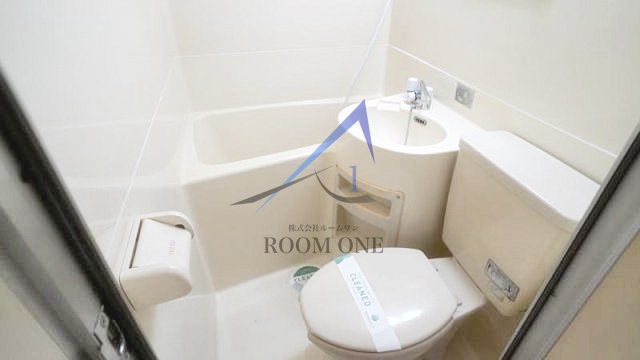 バス・シャワールーム　お風呂です。