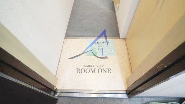 玄関　玄関です。