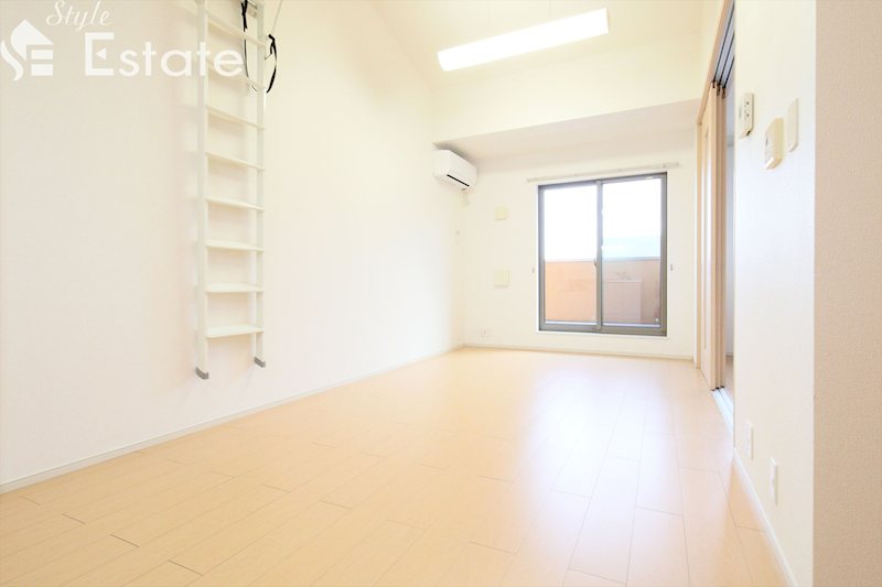 居室・リビング　LDK10.3帖　エアコン付