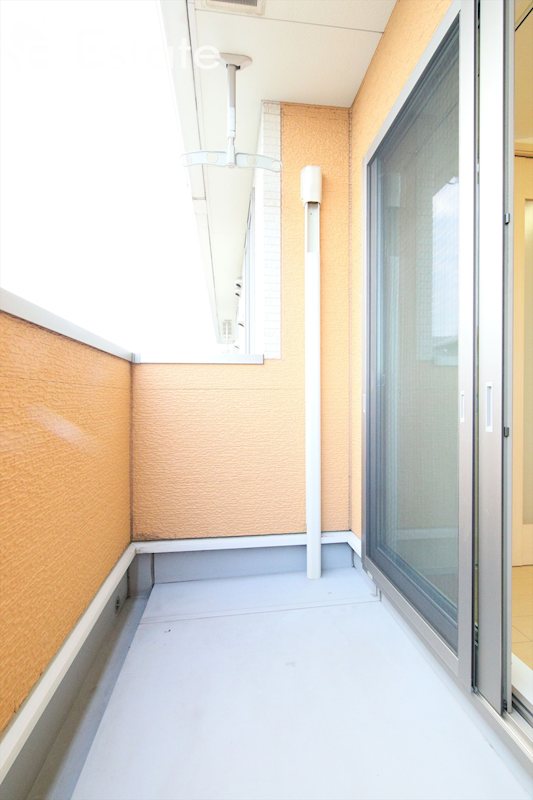 バルコニー　バルコニー　シャッター雨戸付