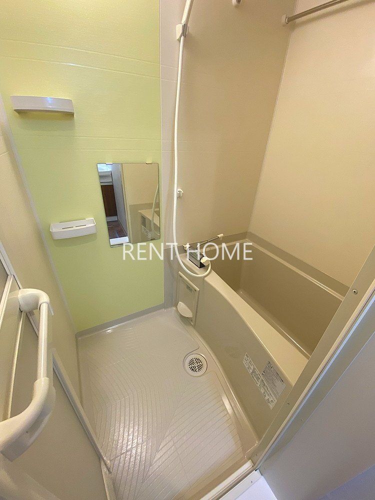 バス・シャワールーム　浴室乾燥機付き