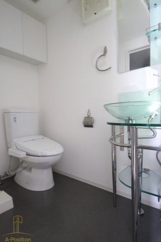 洗面設備　SERENiTE北浜