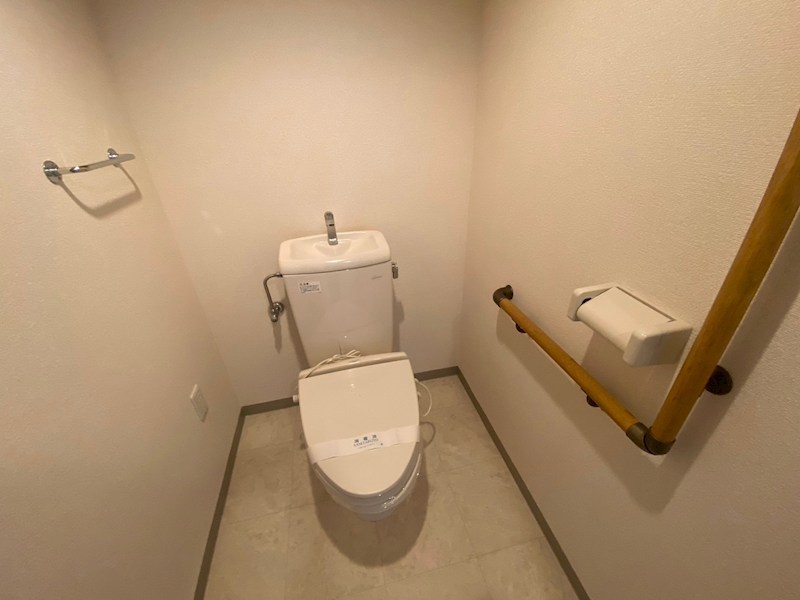 トイレ　別部屋参考写真