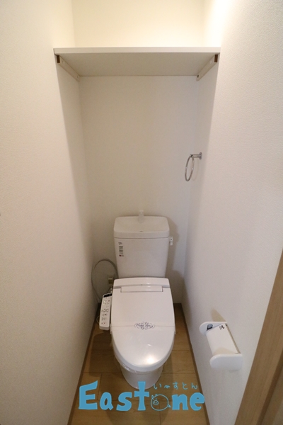 トイレ　洗浄機能付きのお手洗い