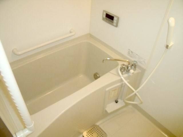 バス・シャワールーム　バスルーム