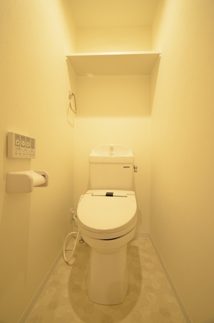 トイレ　別号室の写真です