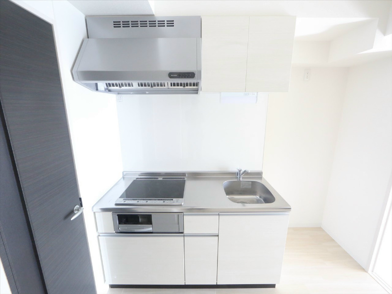 キッチン　システムキッチン（ＩＨ3口コンログリル付）