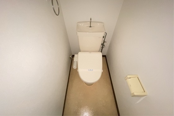 トイレ　※別部屋の写真です