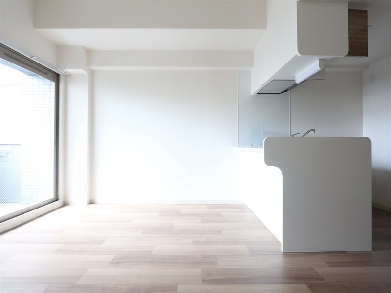 バルコニー　洋室11.6帖　ウォークインクローゼット付　エアコン完備