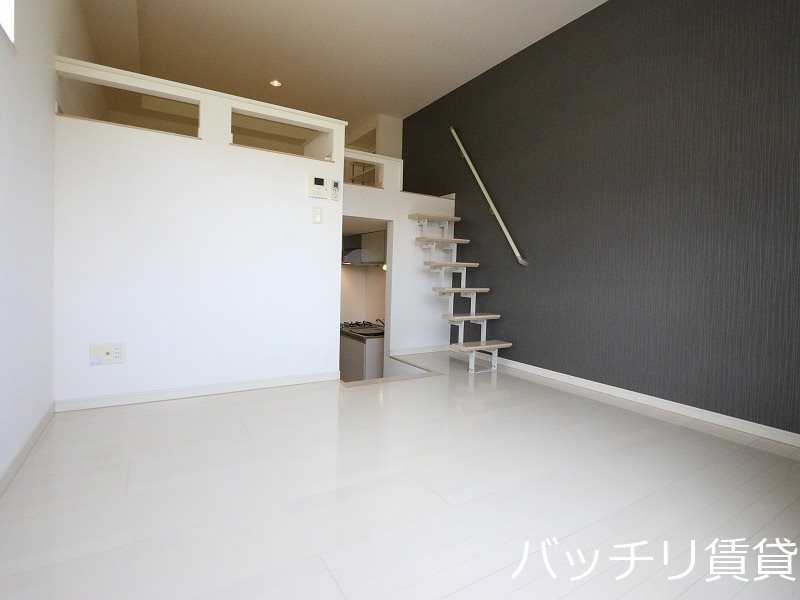 居室・リビング　画像は別号室タイプの為、現状を優先致します。