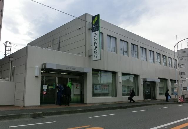 銀行　三井住友銀行（銀行）まで724m