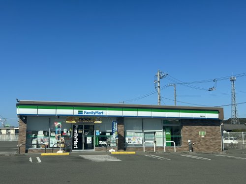 コンビニ　ファミリーマート 西条玉津店（コンビニ）まで1525m