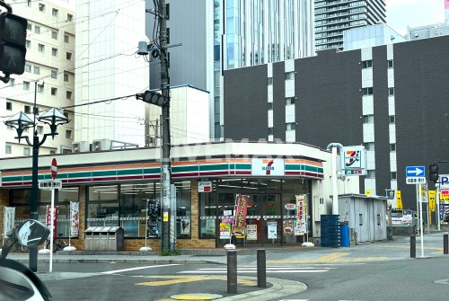 コンビニ　セブンイレブン 名古屋栄1丁目店（コンビニ）まで337m
