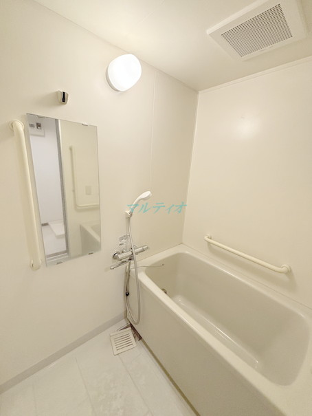 バス・シャワールーム　浴室