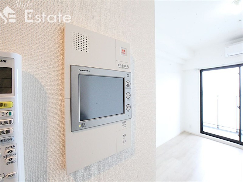 セキュリティ　モニター付きインターホン