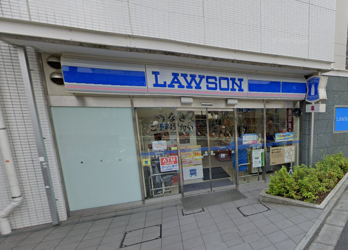コンビニ　ローソン（コンビニ）まで606m