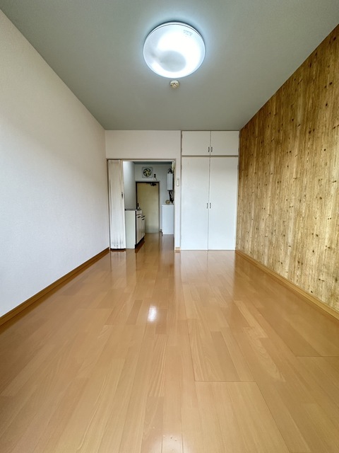 居室・リビング　別部屋参考写真です