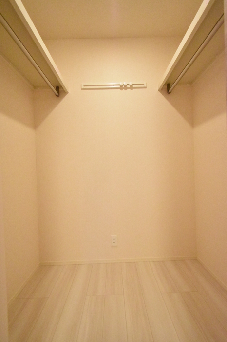 収納　ウォークインクローゼット