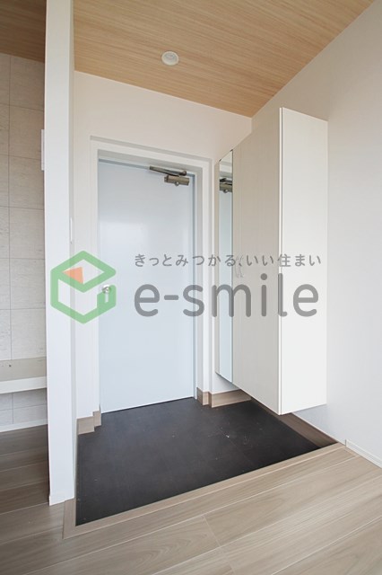 玄関　ゆったりとした玄関です