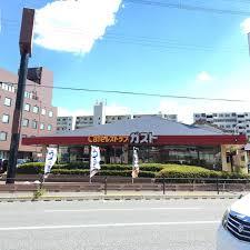 飲食店　ガスト 高槻東店（飲食店）まで199m