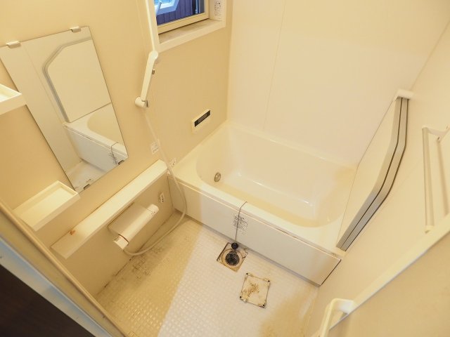 バス・シャワールーム　日々の暮らしに欠かせないお風呂です