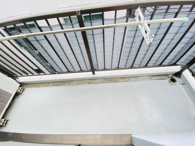 バルコニー　別部屋の写真です。