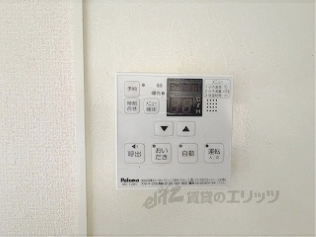 その他設備　給湯器リモコン