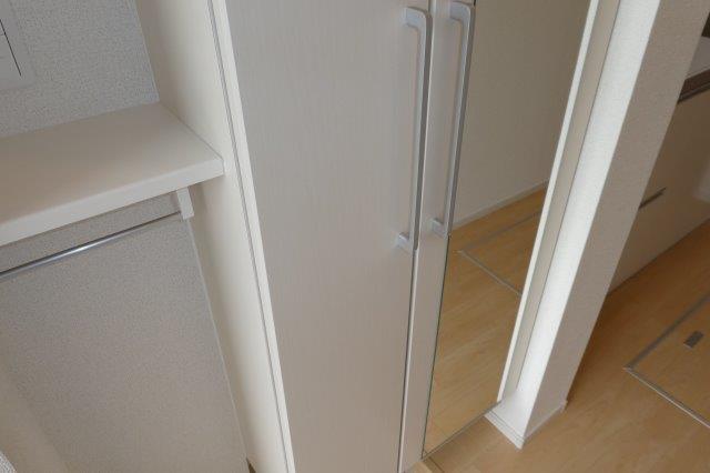 玄関　シューズボックス