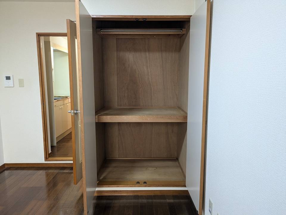 収納　クローゼット