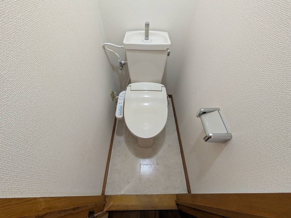 トイレ　トイレ