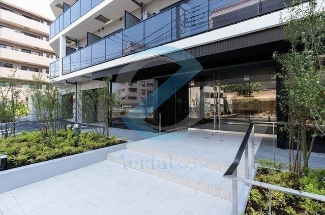 エントランス　エントランス