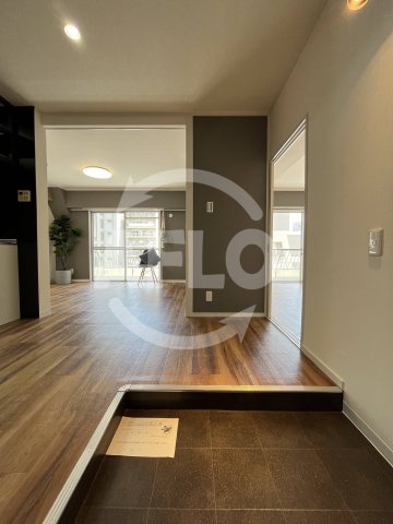 玄関　レスポワール北堀江　玄関