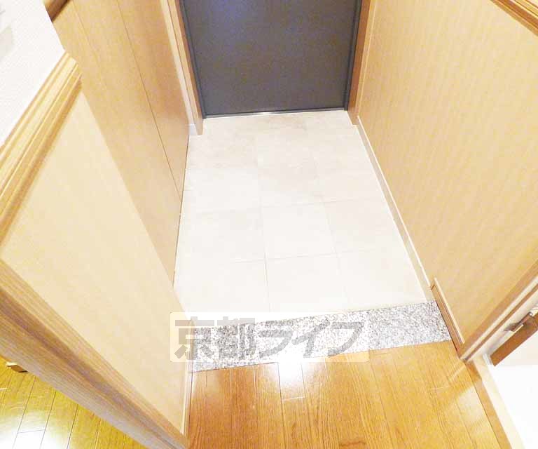 玄関　広く段差ないです。