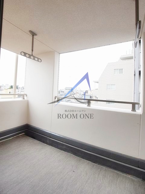 バルコニー　バルコニーです。