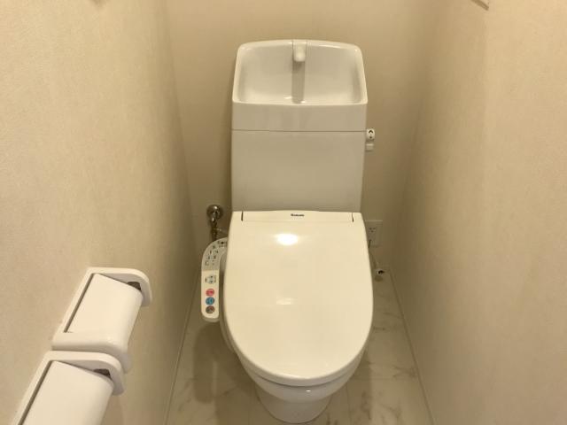 トイレ　シャワー付トイレ